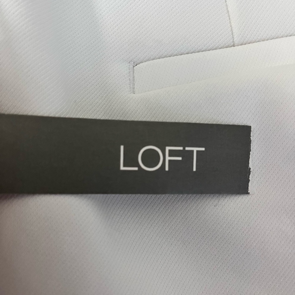 Loft curvy skinny ankle length pants. New with tags.  smoke free home - Picture 3 of 5